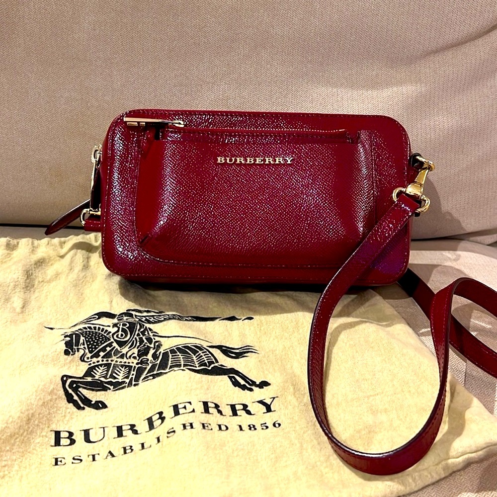 BURBERRY patent leather crossbody in Deep Maroon